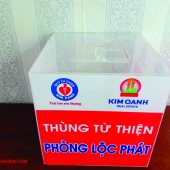 Thùng phiếu mica 02